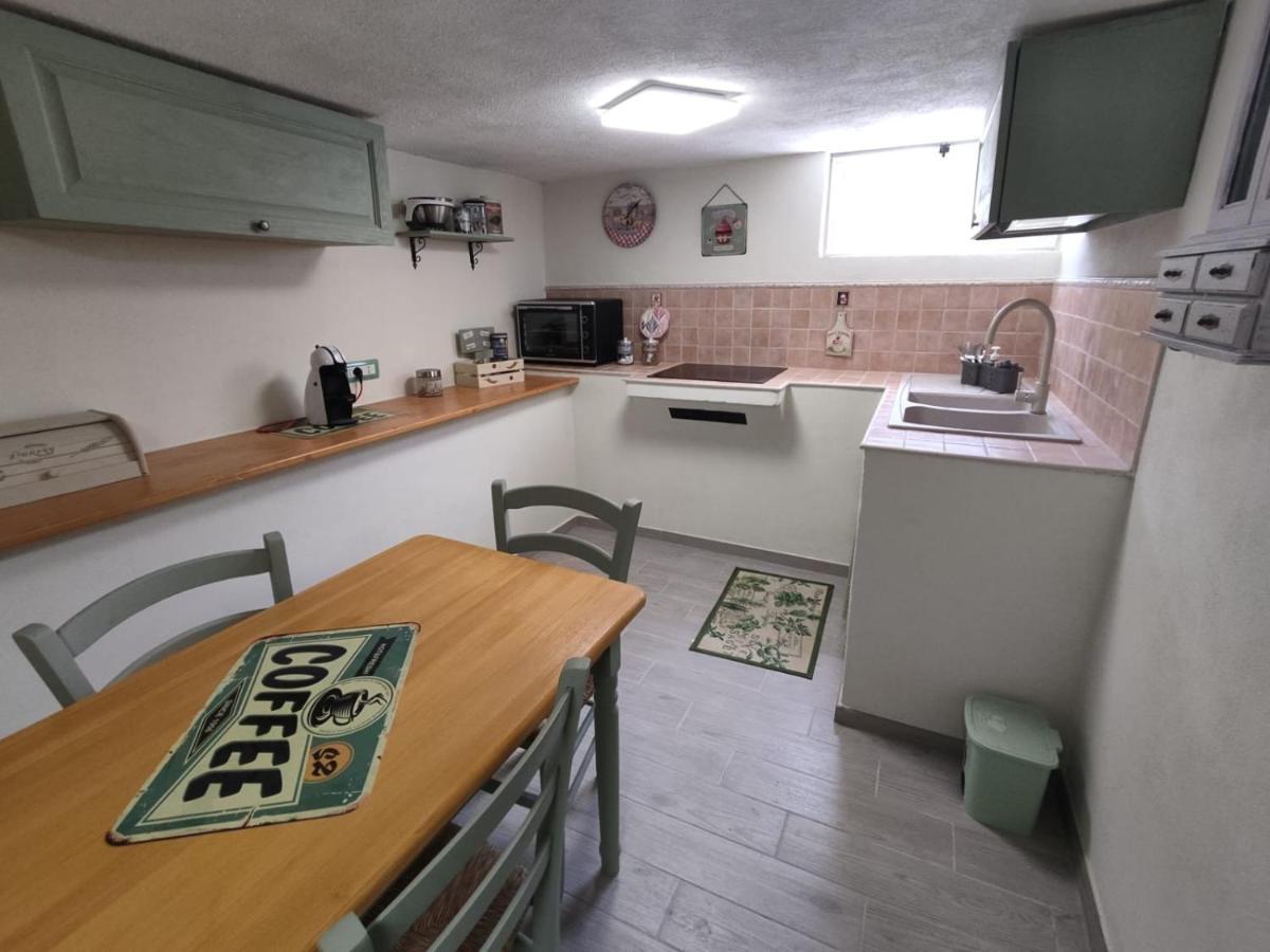 Lorna House Appartement Tortolì Buitenkant foto