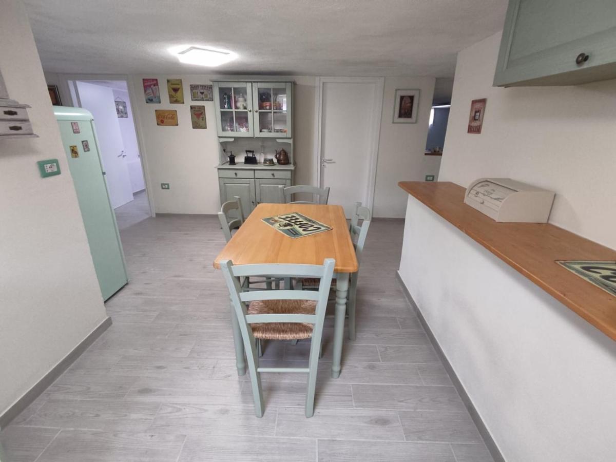 Lorna House Appartement Tortolì Buitenkant foto