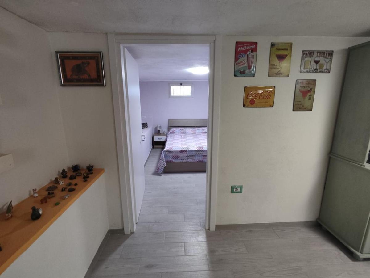 Lorna House Appartement Tortolì Buitenkant foto
